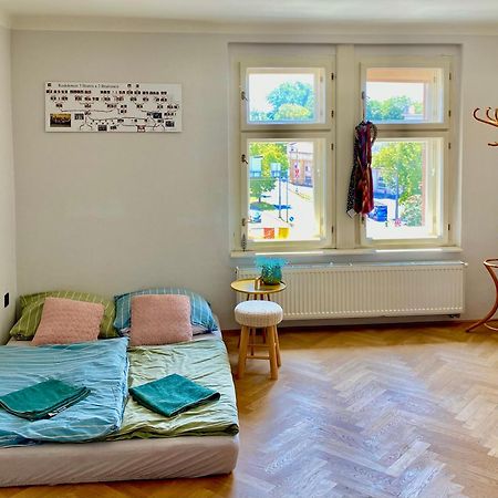 Knk Vibrant Central Spacious Hideaway Apartment Hradec Králové Екстериор снимка