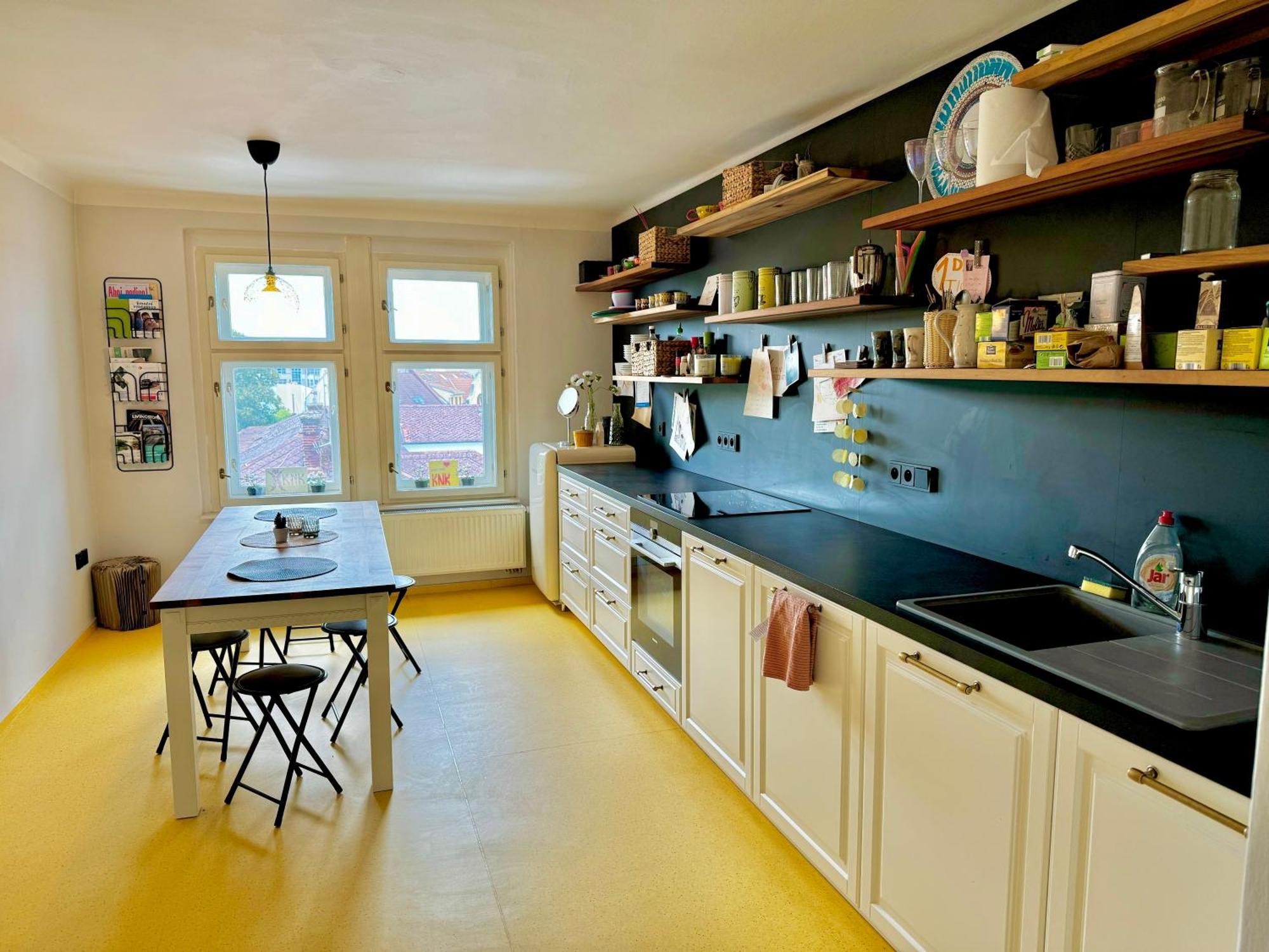 Knk Vibrant Central Spacious Hideaway Apartment Hradec Králové Екстериор снимка